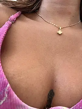 Natalia_vidal Adlı Modelin Canlı XXX Sohbeti