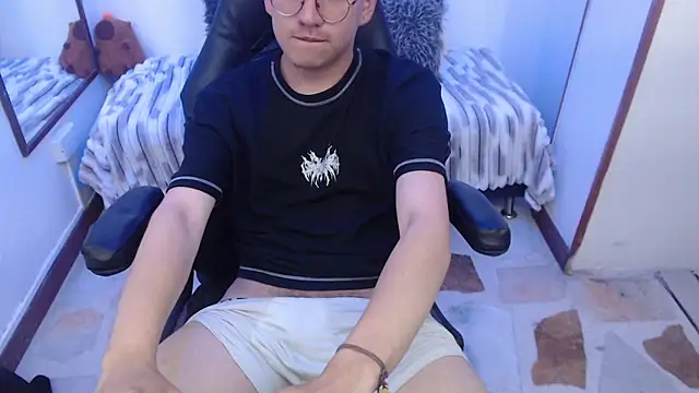 Evan_Connell 在線直播表演