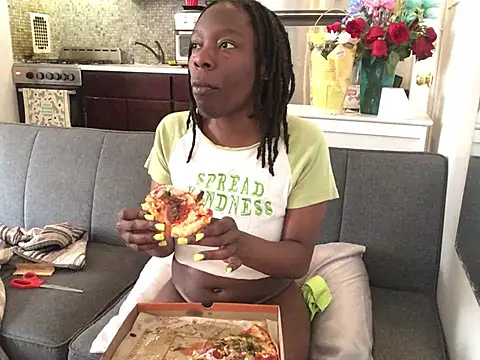 littyleesh1 webkamerás műsora