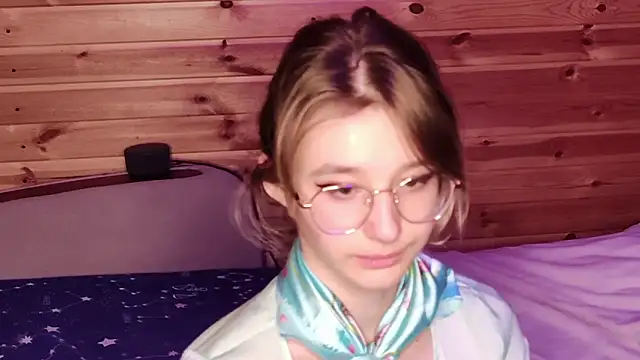 Silva-Tailll's Live XXX Chat