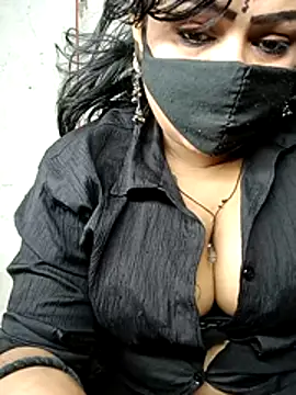 Živý XXX chat Delhi_Patola