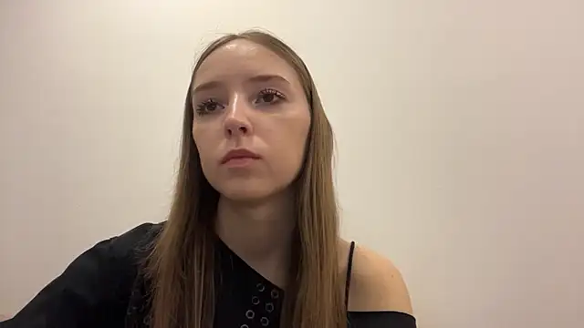 Chat +18 de TanjaBrounson ao vivo