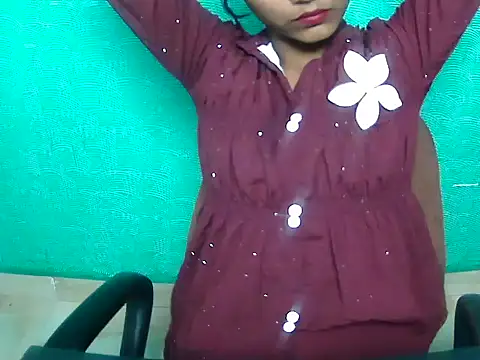 Hotsurbhi 现场XXX聊天