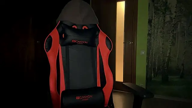 ThedaStrevell 现场XXX聊天