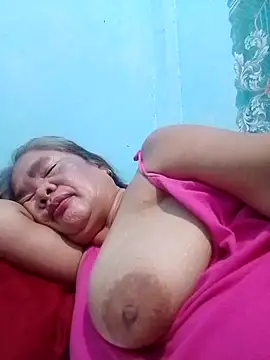 sexylizzy4u's Webcam Show