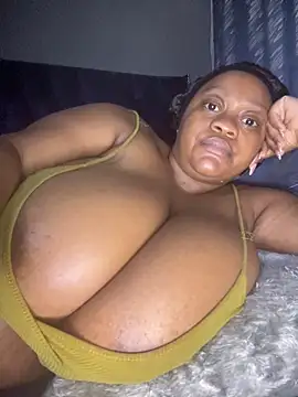 Pertunjukan Kamera Web Chubbykarisma27