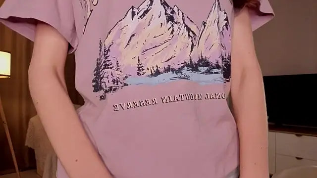 Chatroom XXX en direct de BettyBrowni