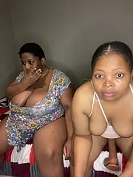 CamilaXXX20 Show Webcam