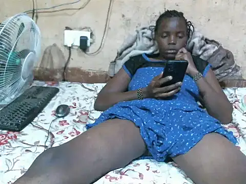 SEXY-NAIMA – Live XXX-chat