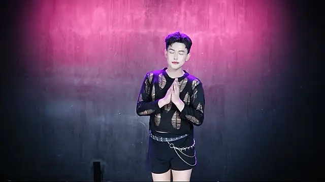 Webkamerová show Queen-Vibe