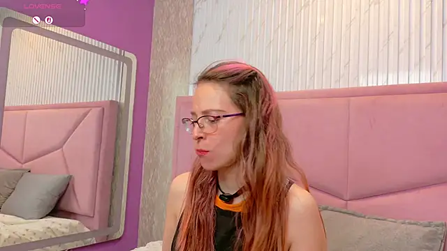 Chat XXX en directo de AmbeerWood_