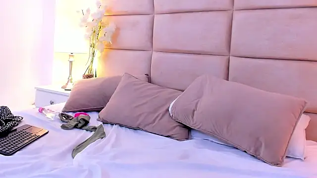 Chat XXX en directo de NahiaMendoza