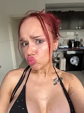 Chat XXX en directo de PennyPrincess