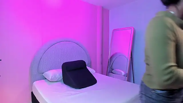 yeikafoxy Chat XXX live