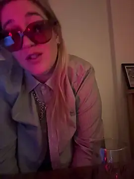 แชท XXX สดของ Granlady7