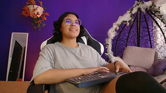 Emmapark_ Chat XXX in diretta