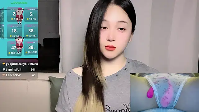woaiqinqin Chat XXX live