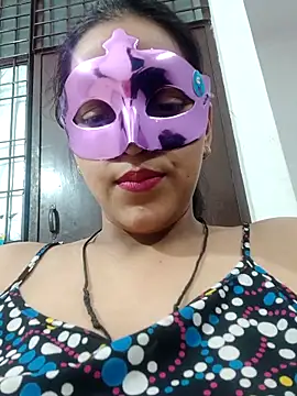 Shivani_hotty 라이브 XXX 채팅