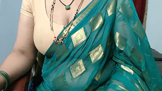 sunitha-3's Webcam Show