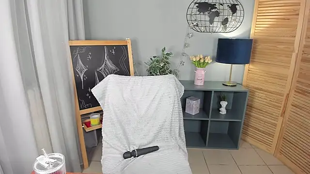 elliupp Chat XXX live