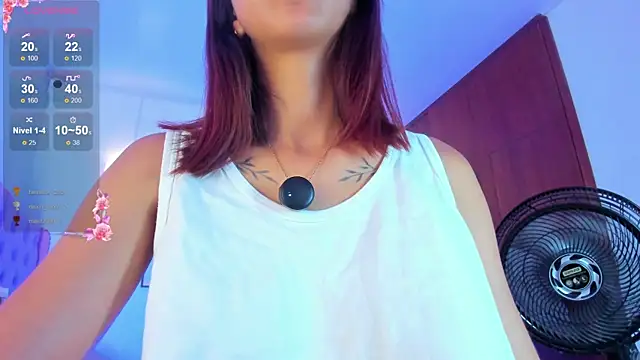 Chat XXX en directo de Laaura-Velez