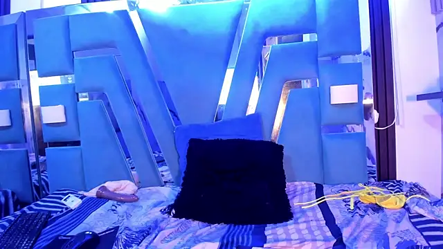 emii_brown – Live XXX-chat