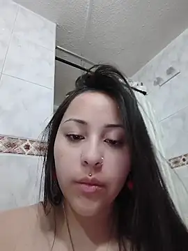 Bella-Gema's Live XXX Chat