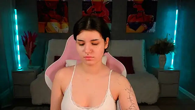 AnoraDark: απευθείας συνομιλία ΧΧΧ