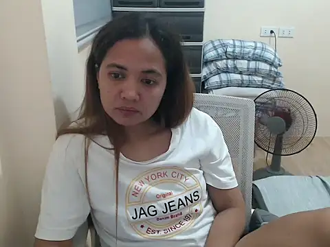 xTheLastVIRGINx: απευθείας συνομιλία ΧΧΧ