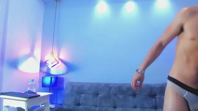 Chatroom XXX en direct de Eross_Santy