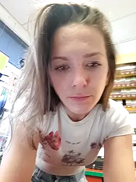 Bakedroll333's Webcam Show