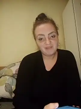 Czat XXX na żywo – Bella-Monroe