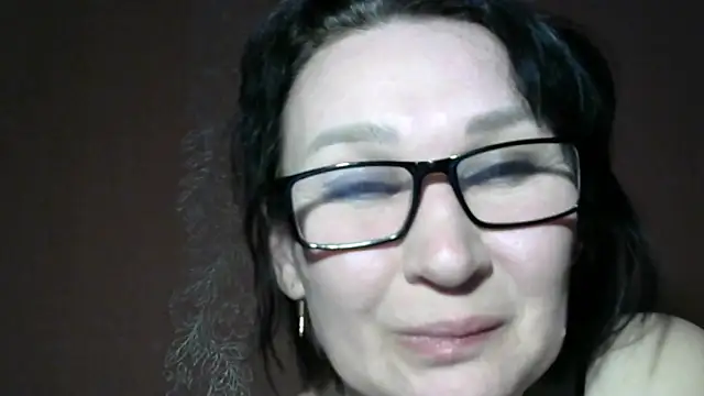 PrettyAndWild 现场XXX聊天