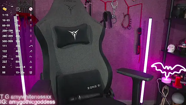 amywhitenessxx Adlı Modelin Canlı XXX Sohbeti