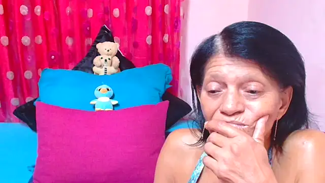 Show webcam de SLUTTYROXY