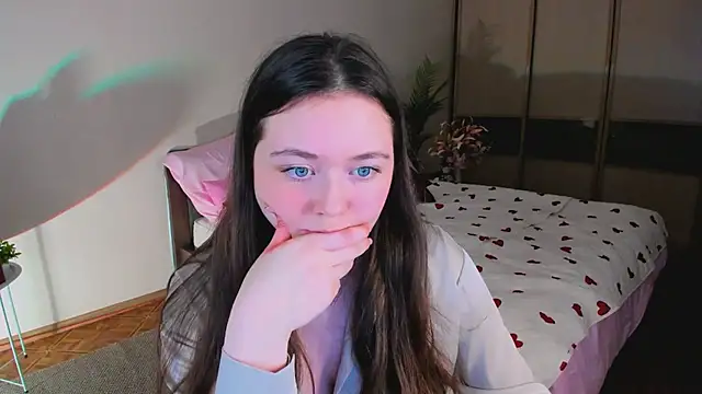 AlluringLookk live XXX chat