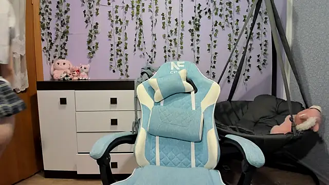 Yoonhee_ki: онлайн-секс-чат