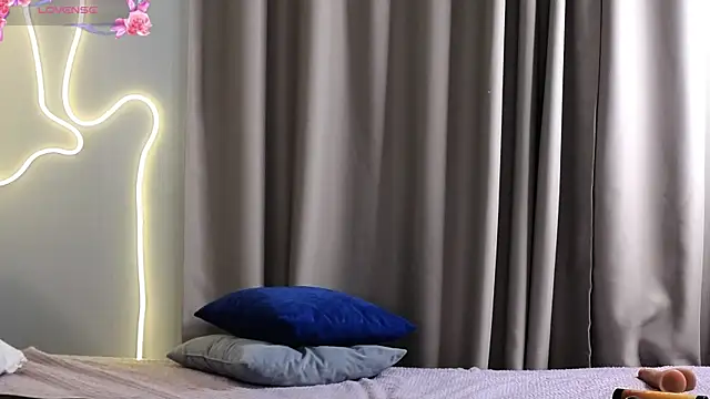 XXX chat uživo modela Vixaria