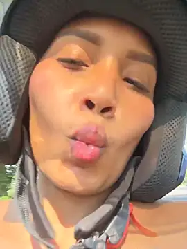 Chat +18 de Genesis_18_ ao vivo