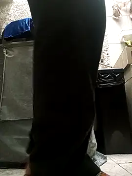 Chat +18 de EsmeraldaNaim ao vivo