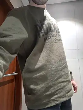 Chatroom XXX en direct de Men_use_me_for_pleasure