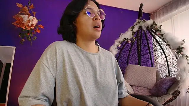 Chat +18 de Emmapark_ ao vivo