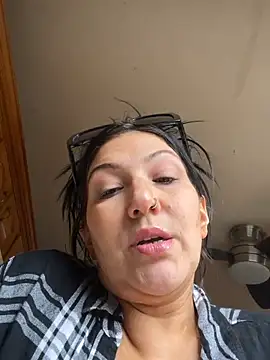 Chat +18 de LittleMissEeve ao vivo