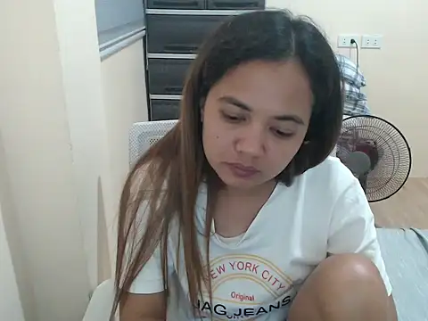 xTheLastVIRGINx: απευθείας συνομιλία ΧΧΧ