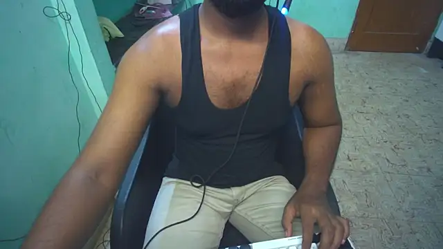 Tamil_KDDのウェブカメラショー