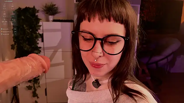 MichaellaMoon Chat XXX in diretta