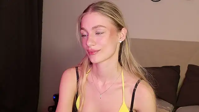 GabriellaOlsen élő XXX-chatje