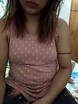 Tanha18: онлайн-секс-чат