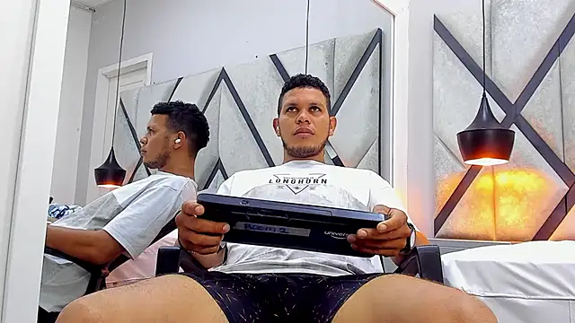 NohaBrooks' Webcam Show