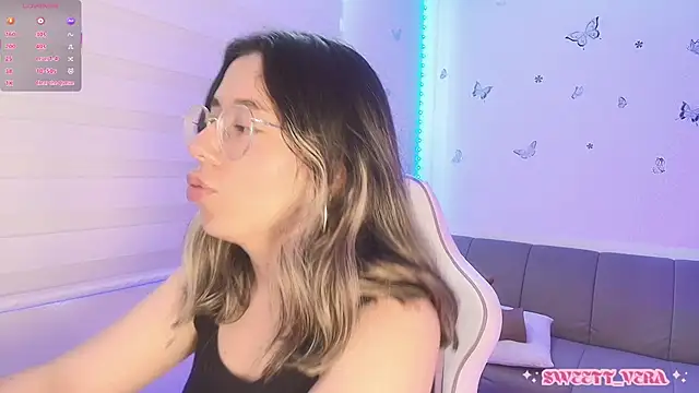 sweettvera Chat XXX in diretta